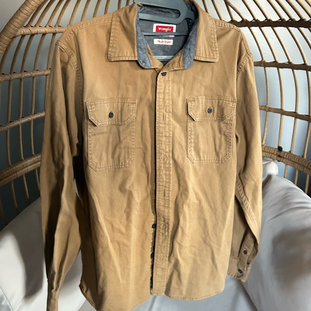Wrangler work shirt | small
